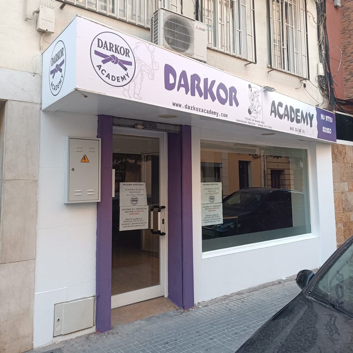 Fachada Darkor Academy